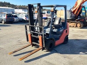 トヨタ フォークリフト 02-8FDK25（W0094）｜中古建機販売【グッ