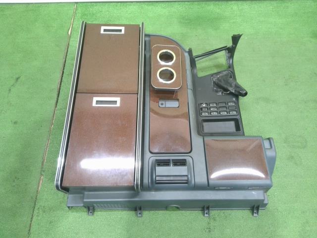 三菱ふそう ふそう大型車 その他 内装部品 （710084-7990-2）｜シマ商会
