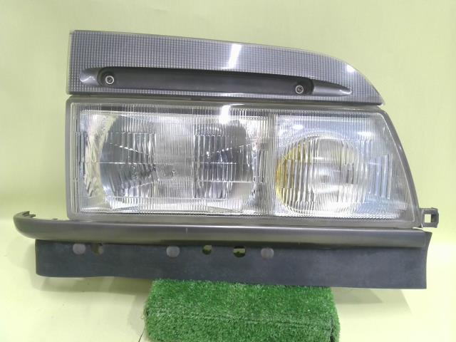 いすゞ フォワード 右ヘッドランプASSY （600509-1080-0）｜シマ商会
