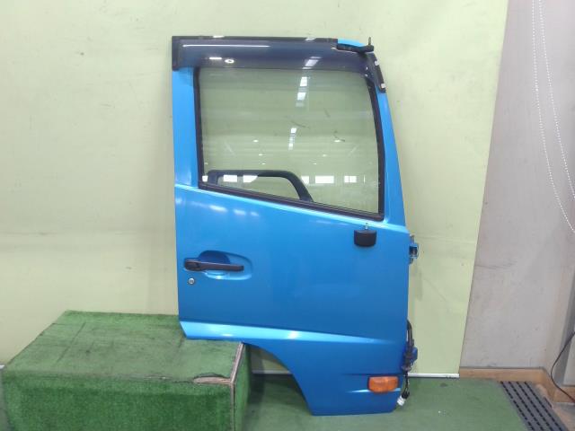 中古王さま専用 日産UD コンドル 右FドアASSY （620212-1310-0）｜シマ商会