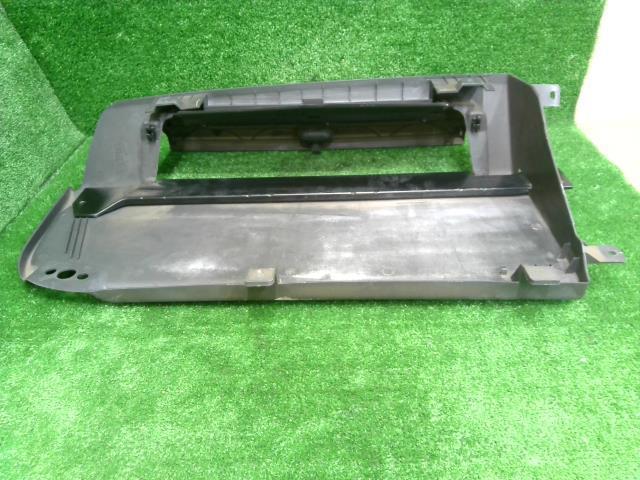 中古品　ストック いすゞ フォワード ルーフコンソールボックス （600297-7990-0