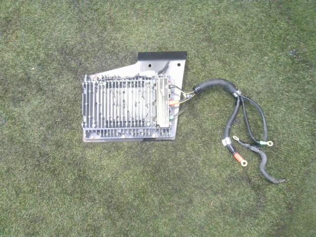 ML268026 三菱ふそう キャンターハイブリッドバッテリー ML268026 三菱