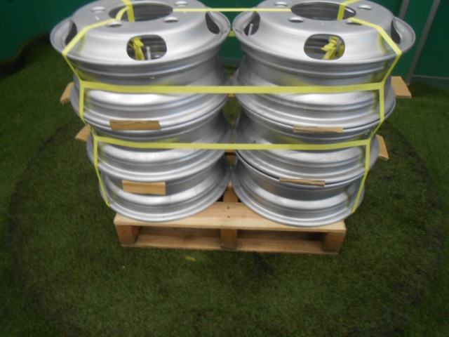 中古トラック部品