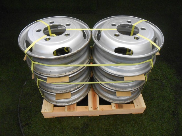 中古トラック部品