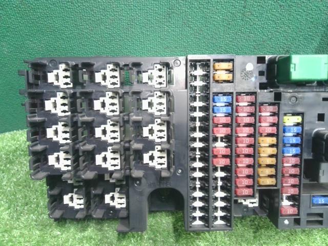 のび H25/4 日野 デュトロ クレーン付アルミブロック TKG-XZU720M詳細