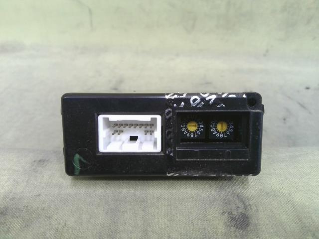 いすゞ フォワード パルス整合器 （600598-6995-0）｜シマ商会