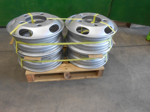 中古トラック部品