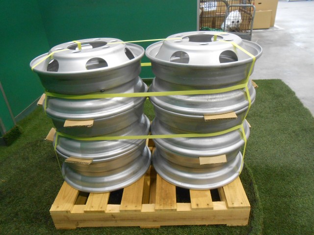 中古トラック部品