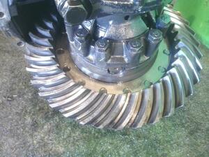 中古トラック部品