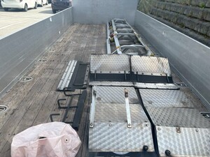 中古トラック部品