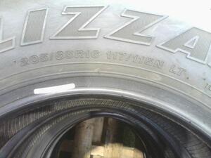 中古トラック部品