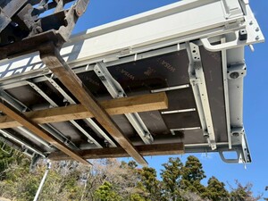 中古トラック部品