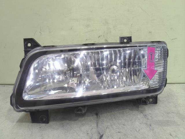 三菱ふそう ふそうトラクター 左ヘッドランプASSY （710107-1090-0