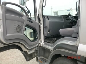 中古トラック部品
