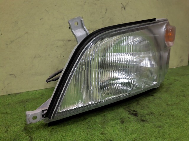 日野 デュトロ 左ヘッドランプASSY （530796-1090-0）｜シマ商会