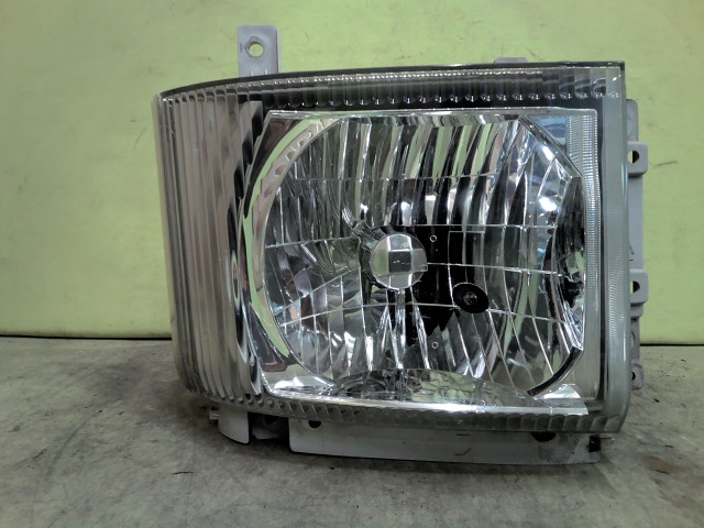 フォワード用 ヘッドランプ Assy 右側のみ いすゞ純正部品 いすゞ フォワード 右ヘッドランプASSY （600806-1080-0）｜シマ商会