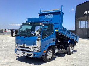美品　鏡面　縞板　デュトロ　ダンプ　日野