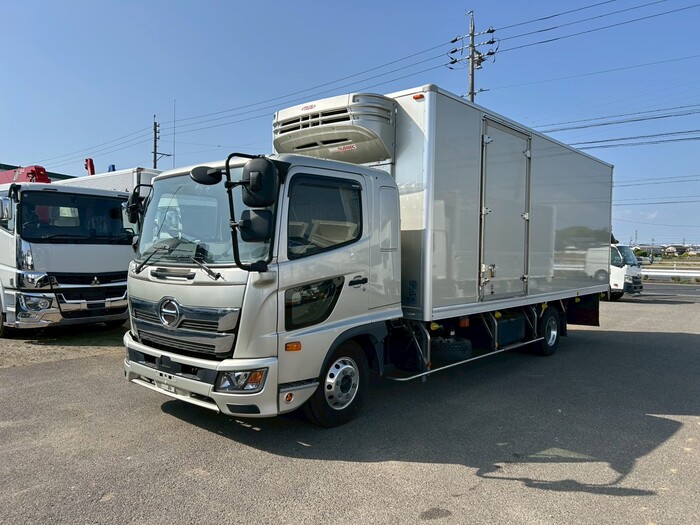 冷凍冷蔵バン