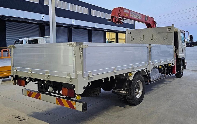 アオリ製作事例